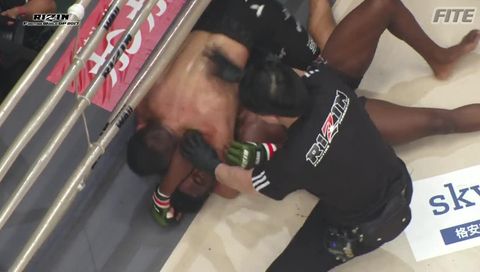 Horiguchi's submission win over Kape at RIZON World GP Horiguchi's submission win over Kape at RIZON World GP