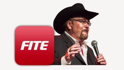 Jim Ross Interviews Janell Smith