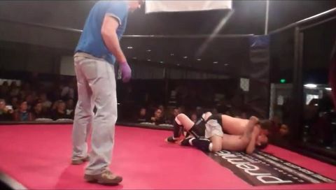 Gage Wright vs. Brandon Johnson Gage Wright vs. Brandon Johnson