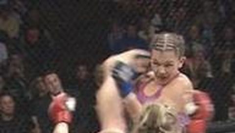 Holly Holm vs. Juliana Werner Holly Holm vs. Juliana Werner