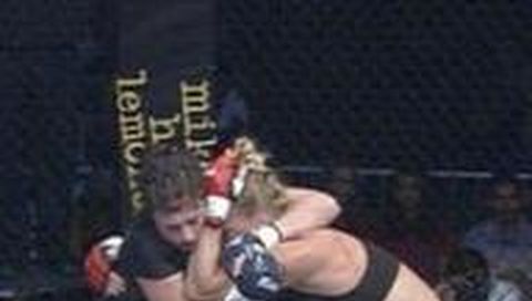 Holly Holm vs. Nikki Knudsen Holly Holm vs. Nikki Knudsen